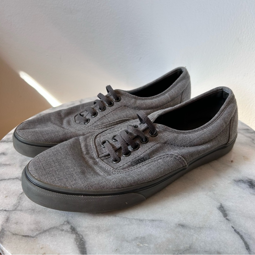 Vans Unisex Charcoal Gray Sneakers Women’s 9.5 Men’s 8